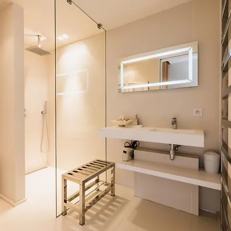 Hotel Eguzkia Keyweek With Pool Biarritz