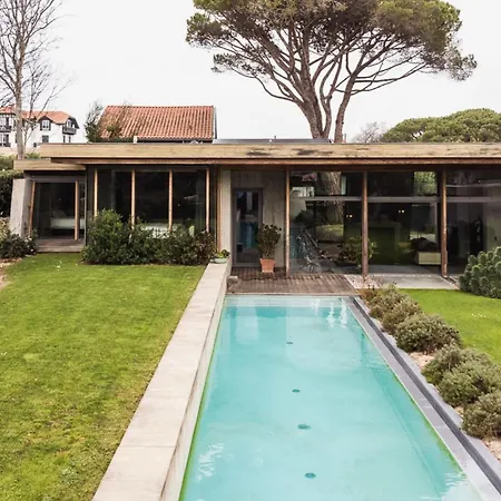 Eguzkia Keyweek With Pool Hotel Biarritz